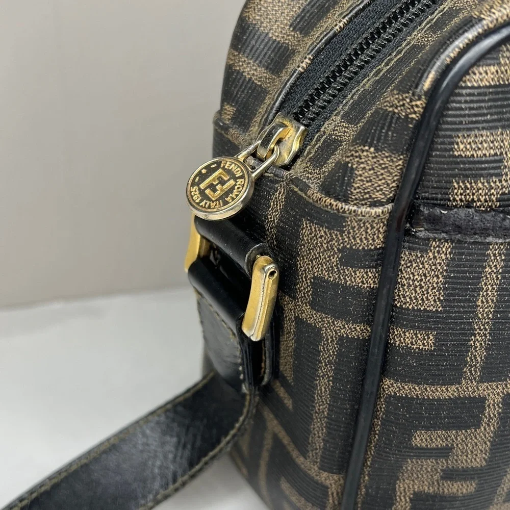 Fendi Vintage Zucca Coated Canvas Zip Crossbody Shoulder Bag - Picture 4 of 16